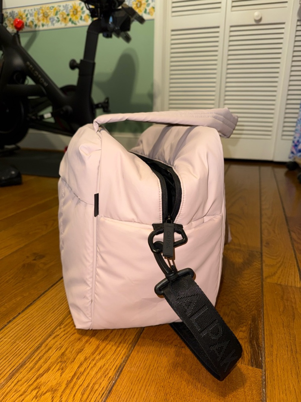 Calpak Luka Duffel in Rose-Quartz Blush - Picture 2 of 8